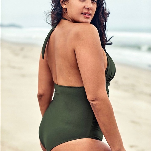 👙☀️😎 Halter One Piece Swimsuit 😎☀️👙 - Picture 2 of 7